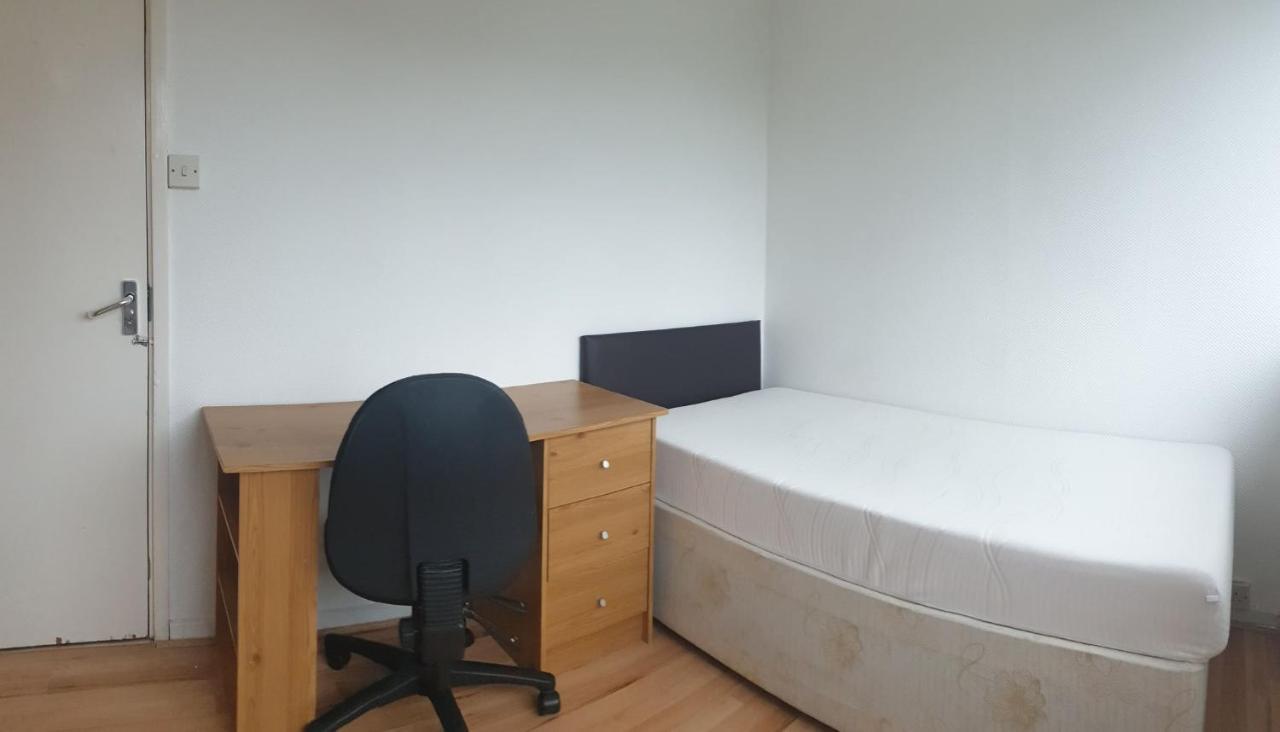 Elephant & Castle - Zone 2 - Private Rooms - Shared Bathroom London Ngoại thất bức ảnh