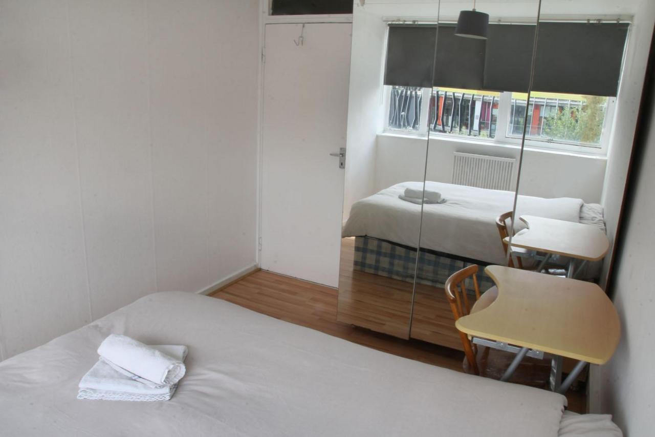 Elephant & Castle - Zone 2 - Private Rooms - Shared Bathroom London Ngoại thất bức ảnh