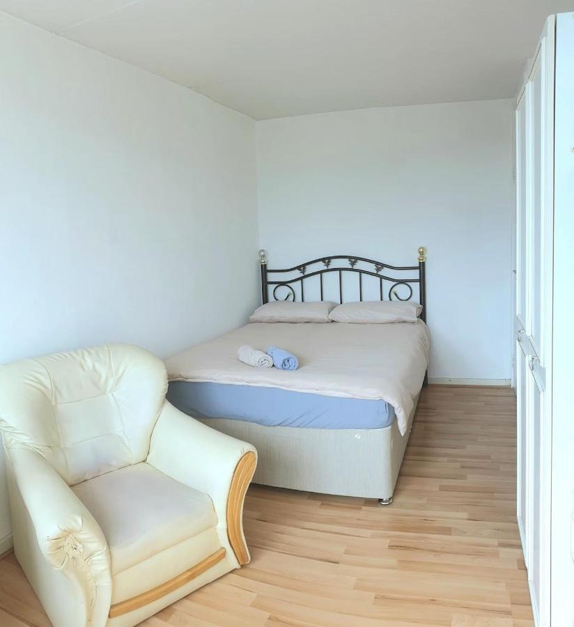 Elephant & Castle - Zone 2 - Private Rooms - Shared Bathroom London Ngoại thất bức ảnh